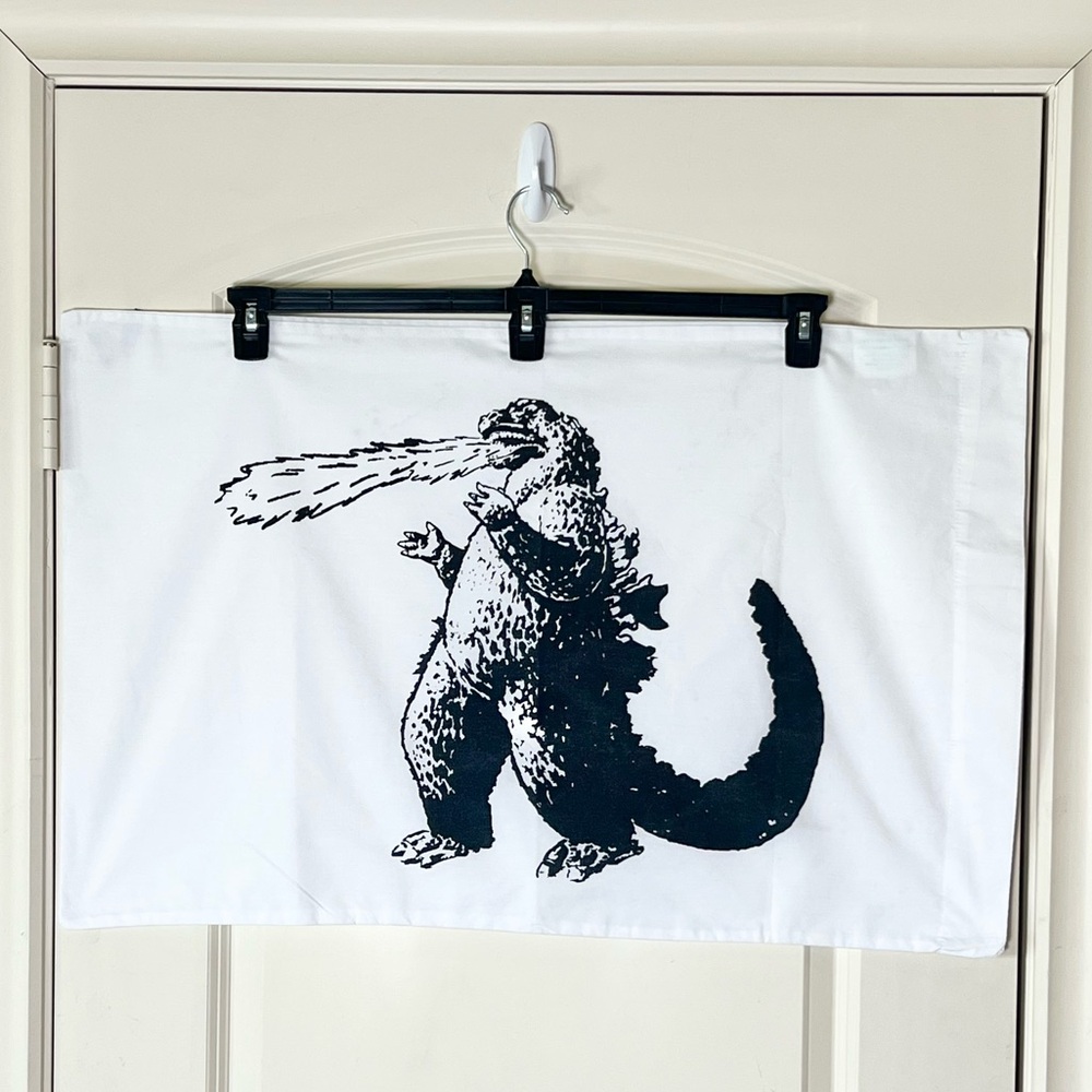 Godzilla Vs King Kong Cotton Pillow Case Set - Picture 5 of 8